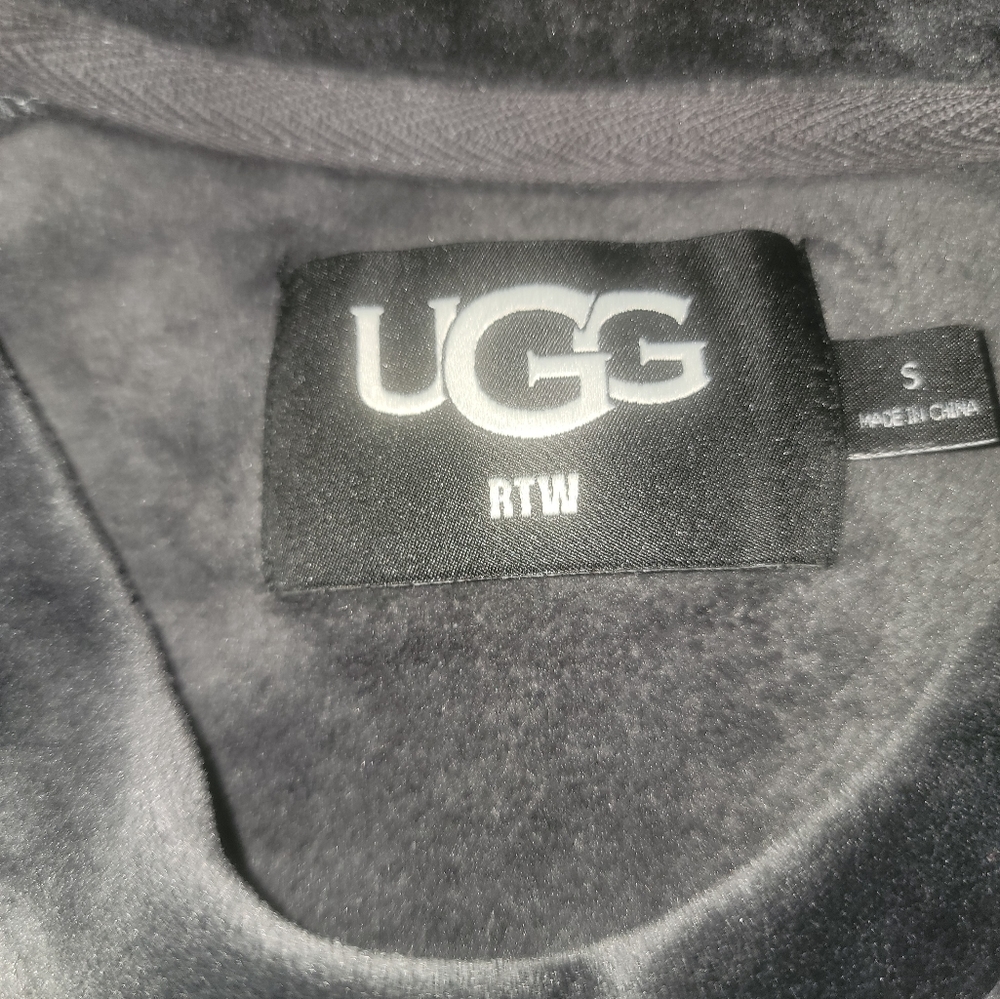 Ugg black velour sweatshirt - Picture 3 of 3